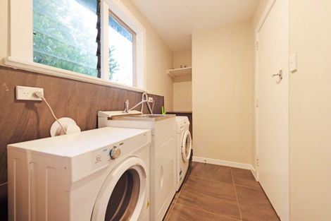 Photo of property in 38 Chaytor Street, Northland, Wellington, 6012