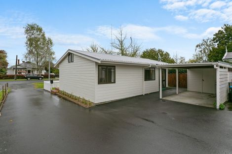 Photo of property in 44a Queen Street, Cambridge, 3434