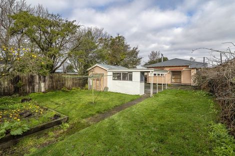 Photo of property in 337 Ferry Road, Waltham, Christchurch, 8011