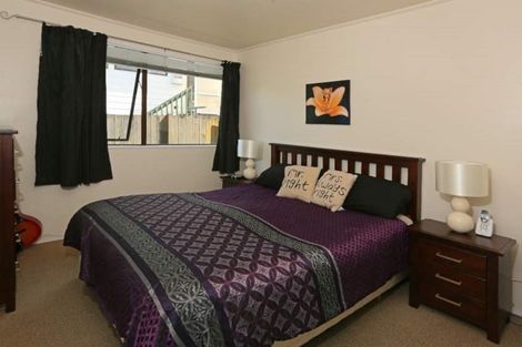 Photo of property in 188 Solar Road, Glen Eden, Auckland, 0602