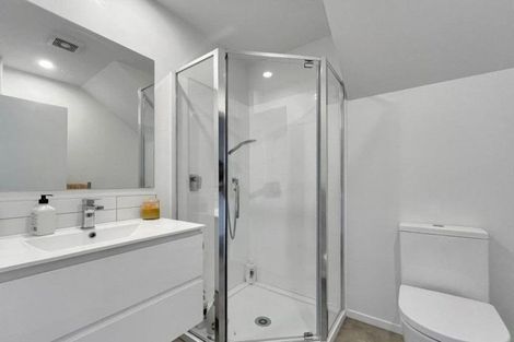 Photo of property in 9/28 Westgate Drive, Westgate, Auckland, 0614