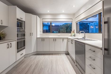 Photo of property in 19 Forth Place, Papakowhai, Porirua, 5024