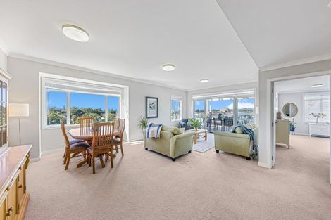 Photo of property in 72 Landmark Terrace, Orewa, 0931