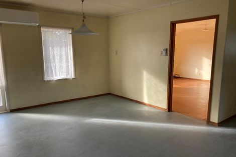 Photo of property in 7 Mirage Place, Beach Haven, Auckland, 0626