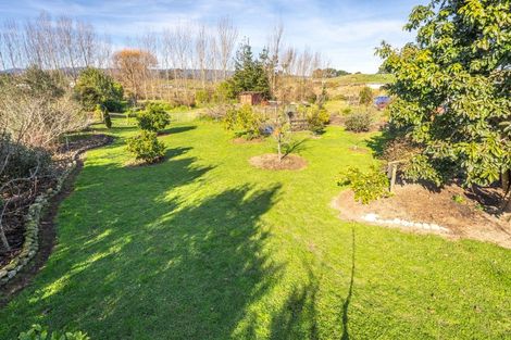 Photo of property in 30 Convent Road, Otaki, 5512