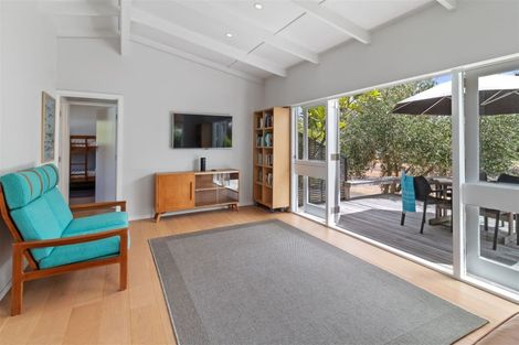 Photo of property in 35 Vista Paku, Pauanui, Hikuai, 3579