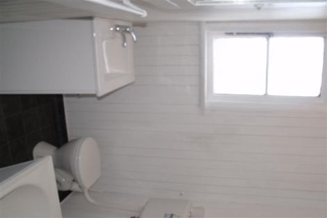 Photo of property in 69 Racecourse Road, Waipukurau, 4200