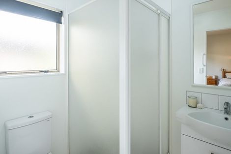 Photo of property in 4 Kaikomako Road, Waikanae, 5036