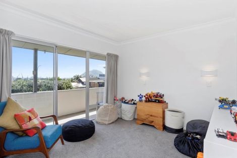 Photo of property in 24 Tay Street, Mount Maunganui, 3116