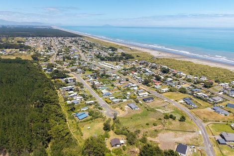 Photo of property in 184-190 Kahukura Avenue, Waitarere Beach, Levin, 5510