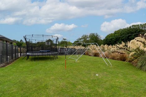 Photo of property in 33 Marama Avenue South, Otatara, Invercargill, 9879