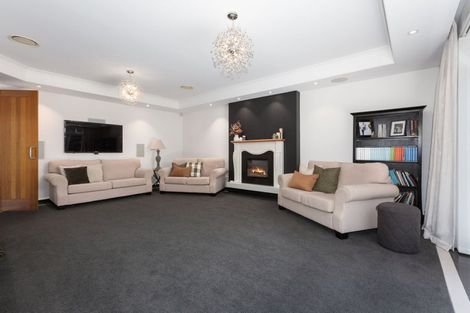 Photo of property in 22 Kahurangi Heights, Aotea, Porirua, 5024