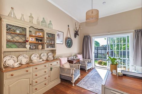 Photo of property in 111 Avenue Road, Foxton, 4891