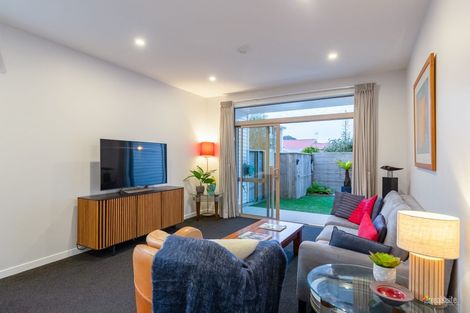 Photo of property in 1/24 Tamar Street, Island Bay, Wellington, 6023