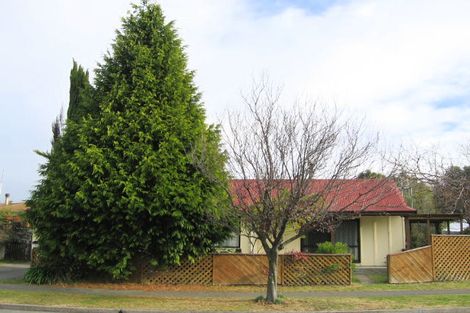 Photo of property in 2 Perry Crescent, Greenmeadows, Napier, 4112