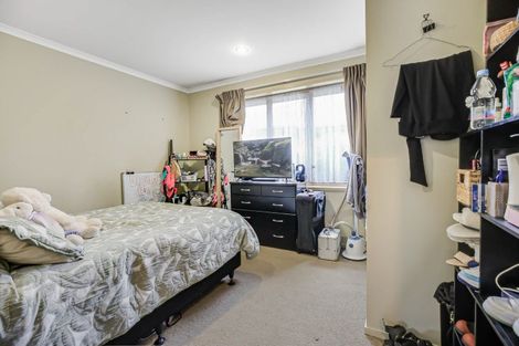 Photo of property in 114u1 Old Farm Road, Hamilton East, Hamilton, 3216
