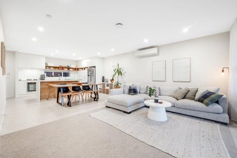 Photo of property in 22 Brookview Drive, Flat Bush, Auckland, 2019