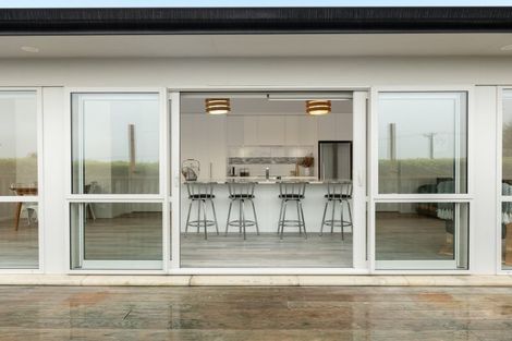 Photo of property in 2/21 Sardinia Rise, Bethlehem, Tauranga, 3110