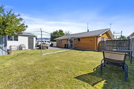Photo of property in 13 Omahau Crescent, Twizel, 7901