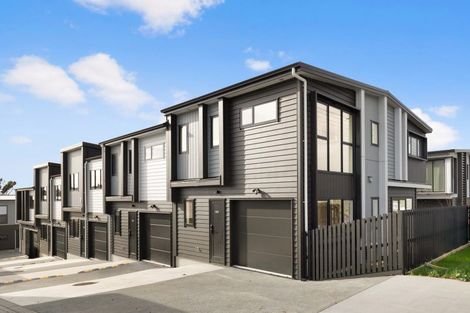 Photo of property in 6/143 Carlisle Road, Northcross, Auckland, 0632