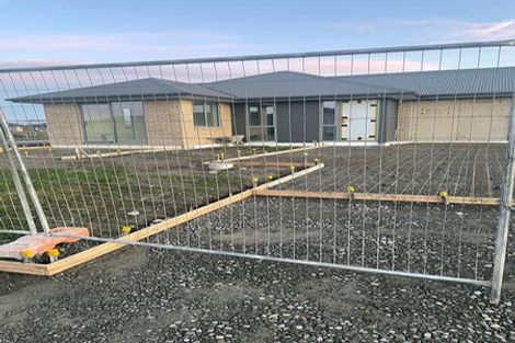 Photo of property in 13 Ellmers Street, Woodend, 7691