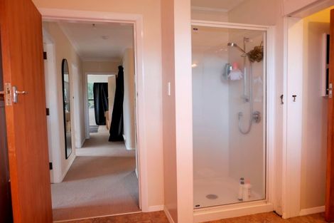 Photo of property in 86-88 Mcleavey Road, Ohau, Levin, 5570