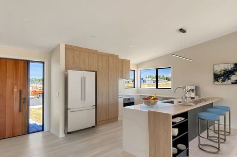 Photo of property in 10 Jack Adamson Drive, Twizel, 7901