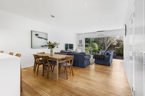 Photo of property in 63 Saddleback Grove, Karori, Wellington, 6012