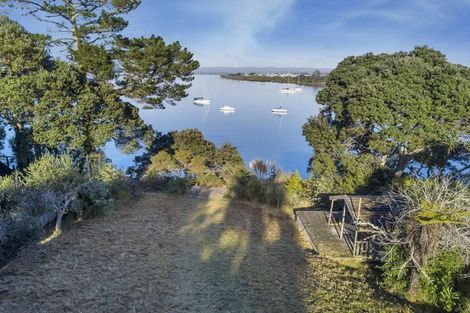 Photo of property in 11 Beach Haven Road, Beach Haven, Auckland, 0626