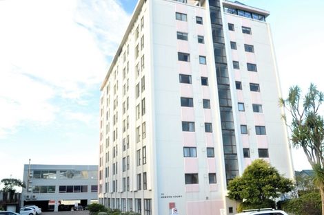 Photo of property in Hobson Court Flats, 54/70u Hobson Street, Thorndon, Wellington, 6011