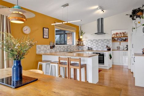 Photo of property in 13 Carthew Street, Okato, 4335