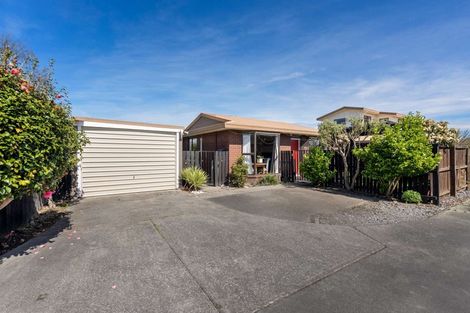 Photo of property in 51 Marshland Road, Shirley, Christchurch, 8061