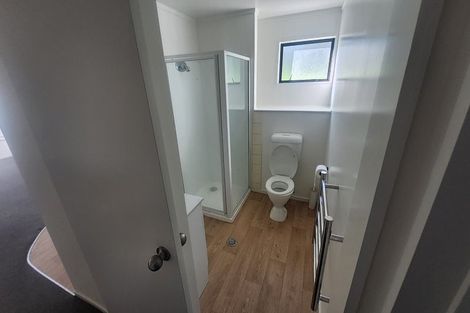 Photo of property in 92 Caribbean Drive, Unsworth Heights, Auckland, 0632