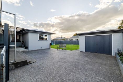 Photo of property in 6 Sheffield Street, Awapuni, Palmerston North, 4412