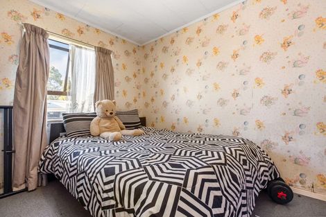 Photo of property in 51 Hindmarsh Street, Henderson, Auckland, 0612