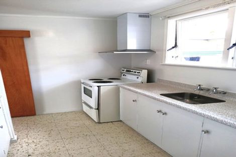 Photo of property in 3 Sydney Street, Palmerston North, 4414