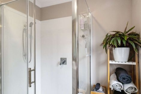 Photo of property in 11 Heather Place, Melville, Hamilton, 3206
