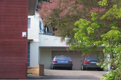 Photo of property in 1/3 Seaton Road, Murrays Bay, Auckland, 0630