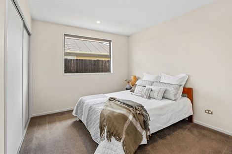 Photo of property in 33 Mackinder Drive, Wigram, Christchurch, 8042