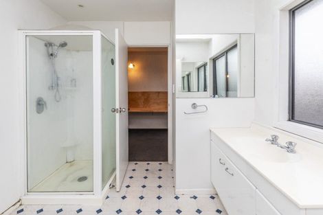 Photo of property in 11 Jamell Place, Avonhead, Christchurch, 8042