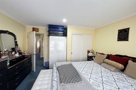Photo of property in 5 Senator Drive, Manurewa, Auckland, 2105