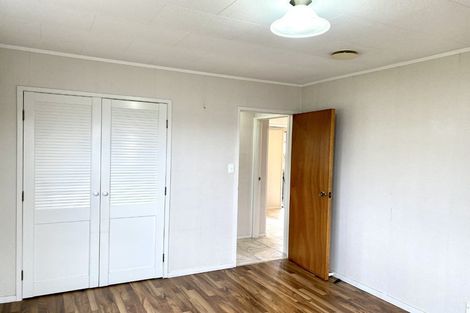 Photo of property in 73 Santiago Crescent, Unsworth Heights, Auckland, 0632