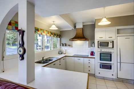 Photo of property in 4 Ritchie Place, Havelock North, 4130
