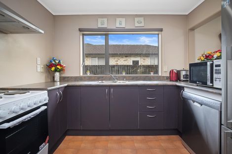 Photo of property in 22 Margarita Rise, Pukekohe, 2120