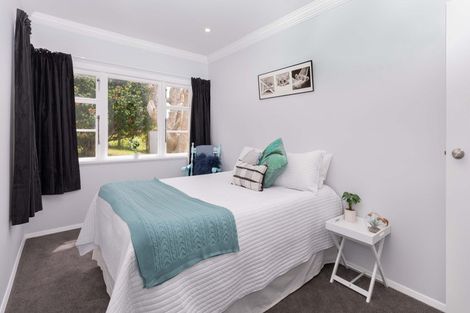 Photo of property in 7 Kiwi Crescent, Tawa, Wellington, 5028