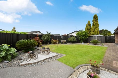 Photo of property in 18 Halyard Close, Flagstaff, Hamilton, 3210