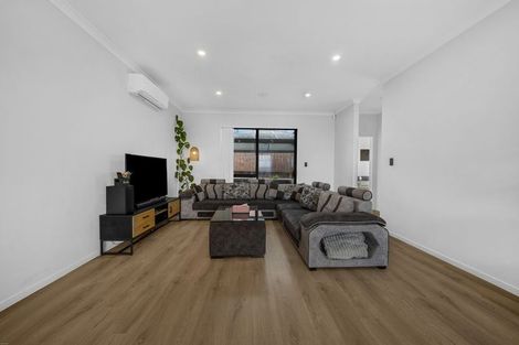 Photo of property in 5 Viv Green Place, Pokeno, 2402