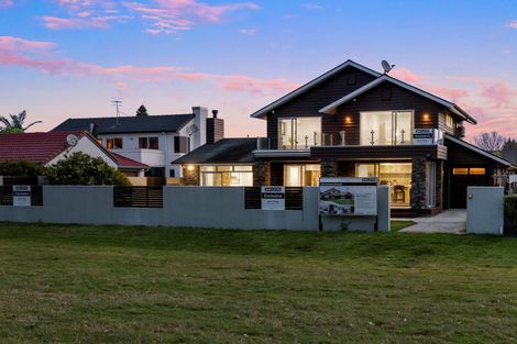 Photo of property in 25 Berwick Place, Mount Maunganui, 3116