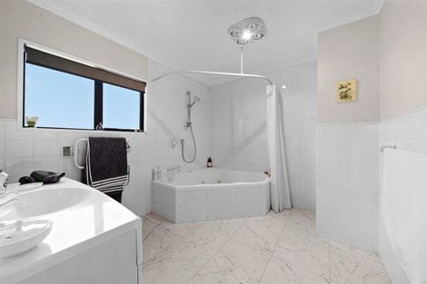 Photo of property in 113 Meadowstone Drive, Wanaka, 9305