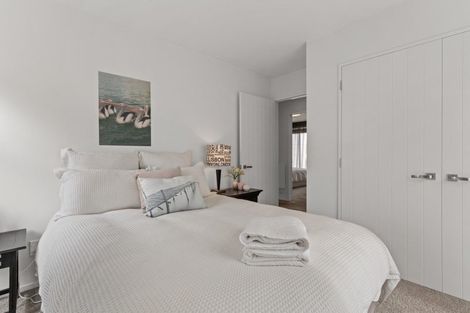 Photo of property in 1 Heathfield Drive, Mosgiel, 9024